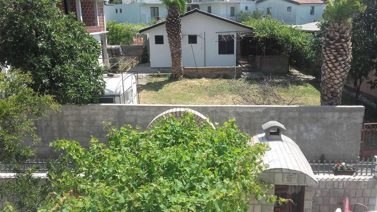 Apartments Avdic Сутоморе Екстериор снимка