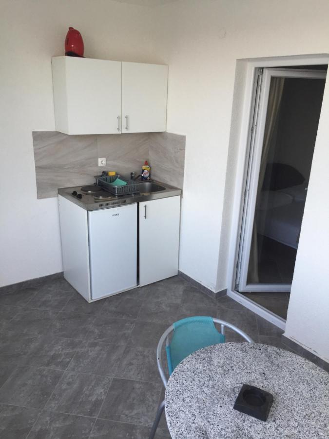 Apartments Avdic Сутоморе Екстериор снимка